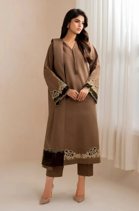 BARQUE -  Winter 3PC Dhanak Embroidered Suit